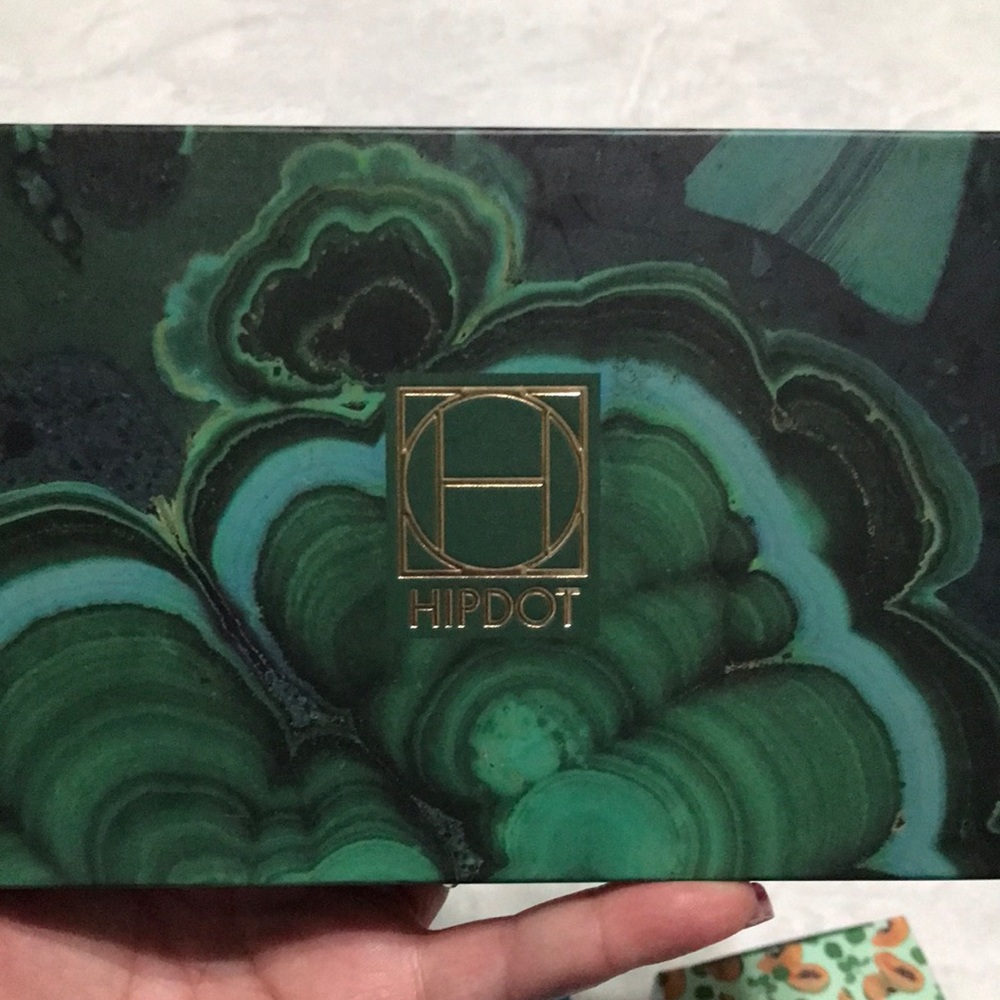 Cenote eyeshadow palette
